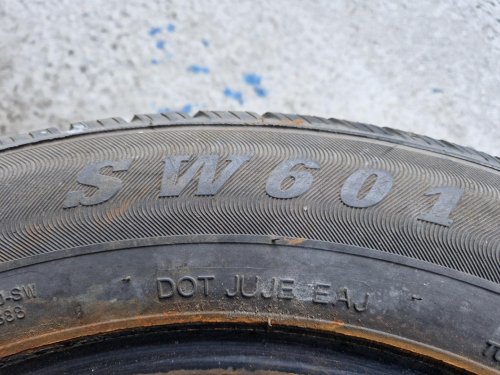 2 KS ZIMNÍ PNEUMATIKA GOODRIDE SW601 - 205/60 R16 92H - 20957