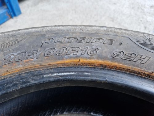 2 KS ZIMNÍ PNEUMATIKA GOODRIDE SW601 - 205/60 R16 92H - 20957