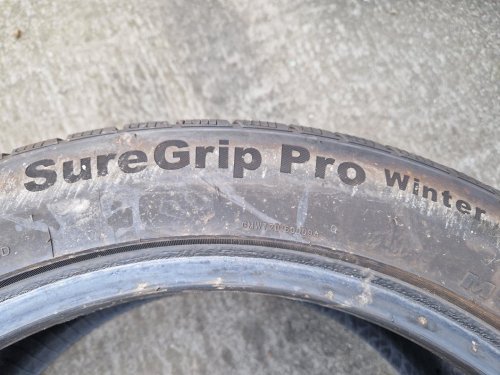 2 KS ZIMNÍ PNEUMATIKA GRIPMAX SUREGRIP PRO WINTER 215/50 R17 95V - 20599