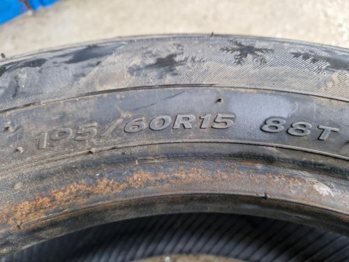 2 KS ZIMNÍ PNEUMATIKA KINGSTAR WINTER SW40 - 195/60 R15 88T - 20406