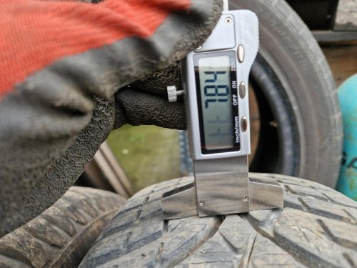 2 KS ZIMNÍ PNEUMATIKA KLEBER KRISALP HP3 - 185/65 R14 86T - 20564
