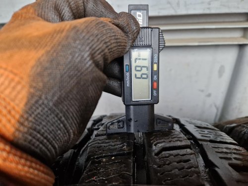 2 KS ZIMNÍ PNEUMATIKA KUMHO WINTER PORTRAN CW51 - 215/75 R16 C 116/114R - 20943