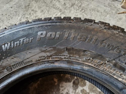 2 KS ZIMNÍ PNEUMATIKA KUMHO WINTER PORTRAN CW51 - 215/75 R16 C 116/114R - 20943
