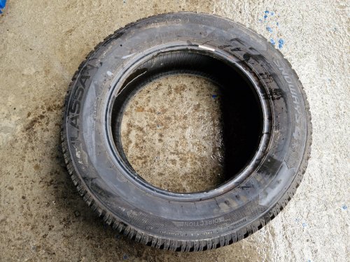 2 KS ZIMNÍ PNEUMATIKA LASSA SNOWAYS 4 - 195/65 R15 91H - 20407