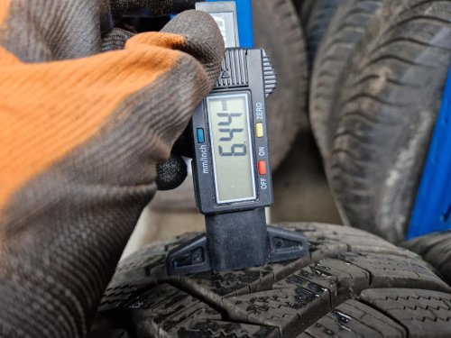 2 KS ZIMNÍ PNEUMATIKA LAUFENN FIT + 195/65 R15 91T - 20504