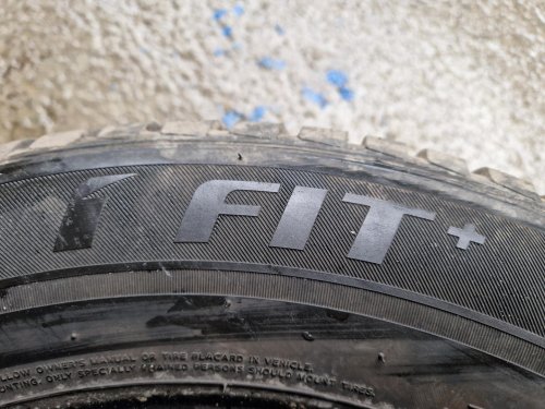 2 KS ZIMNÍ PNEUMATIKA LAUFENN FIT + 195/65 R15 91T - 20504