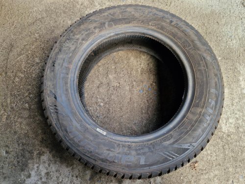 2 KS ZIMNÍ PNEUMATIKA LAUFENN FIT + 195/65 R15 91T - 20522