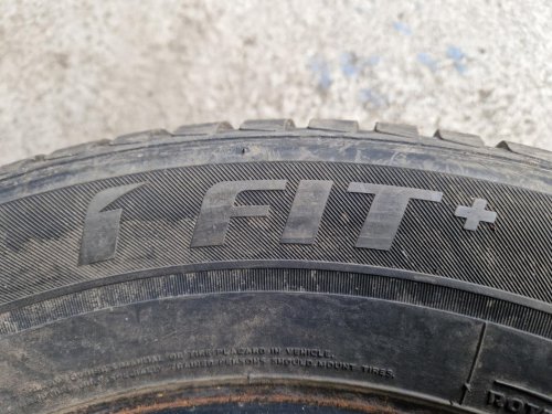 2 KS ZIMNÍ PNEUMATIKA LAUFENN FIT + 195/65 R15 91T - 20737