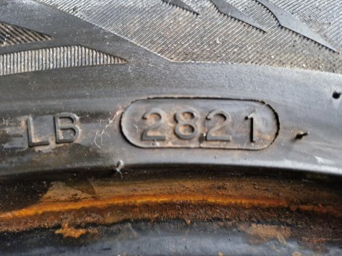 2 KS ZIMNÍ PNEUMATIKA LAUFENN FIT + 205/55 R16 91H - 20391