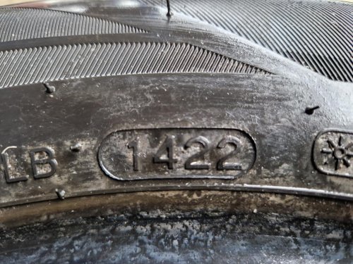 2 KS ZIMNÍ PNEUMATIKA LAUFENN G FIT 4S 175/65 R14 82T - 20307