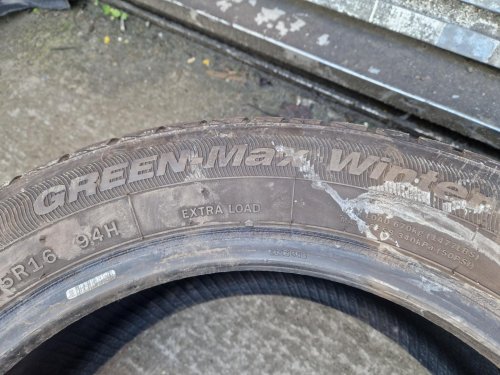 2 KS ZIMNÍ PNEUMATIKA LINGLONG GREEN MAX WINTER HP 205/55 R16 94H - 20383