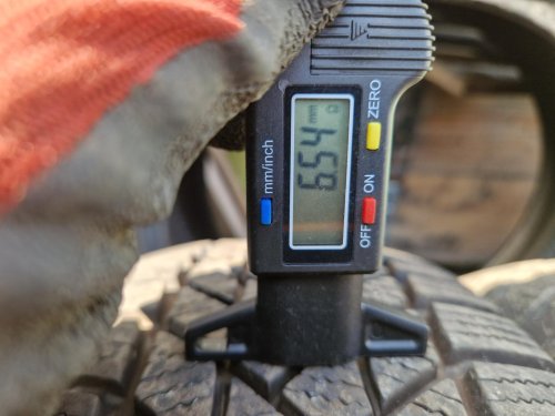 2 KS ZIMNÍ PNEUMATIKA MATADOR NORDICA 195/65 R15 91T - 20282
