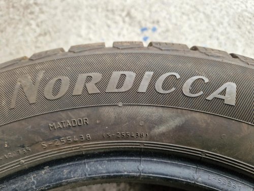 2 KS ZIMNÍ PNEUMATIKA MATADOR NORDICCA 185/60 R14 82T - 21060