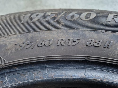 2 KS ZIMNÍ PNEUMATIKA MATADOR NORDICCA 195/60 R15 88H - 21067