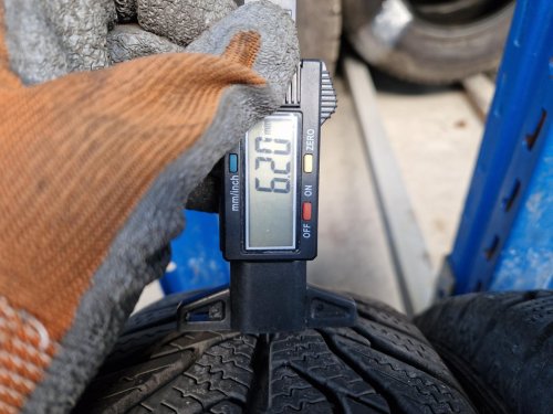 2 KS ZIMNÍ PNEUMATIKA MATADOR SIBIR SNOW 155/70 R13 75T - 21063