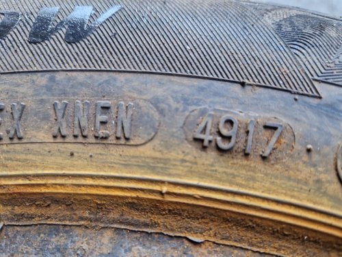 2 KS ZIMNÍ PNEUMATIKA MATADOR SIBIR SNOW 175/65 R14 82T - 20330