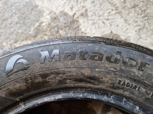 2 KS ZIMNÍ PNEUMATIKA MATADOR SIBIR SNOW 215/60 R16 99H - 20944