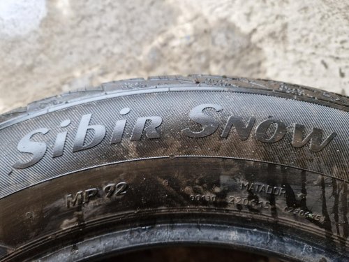 2 KS ZIMNÍ PNEUMATIKA MATADOR SIBIR SNOW 215/60 R16 99H - 20944