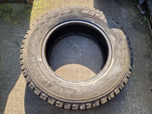 2 KS ZIMNÍ PNEUMATIKA MATADOR YERMAK - 205/70 R15 96T - 20483