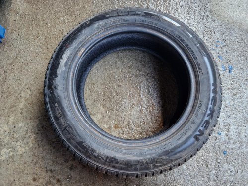 2 KS ZIMNÍ PNEUMATIKA NEXEN WINGUARD SNOW G3 - 175/65 R15 84T - 20328