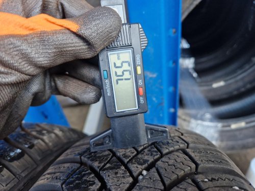 2 KS ZIMNÍ PNEUMATIKA NEXEN WINGUARD SNOW G3 - 175/65 R15 84T - 20328