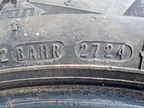 2 KS ZIMNÍ PNEUMATIKA NEXEN WINGUARD SNOW G3 - 175/65 R15 84T - 20328