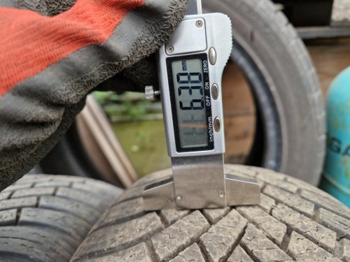 2 KS ZIMNÍ PNEUMATIKA NEXEN WINGUARD SNOW G3 - 185/60 R14 82T - 20557