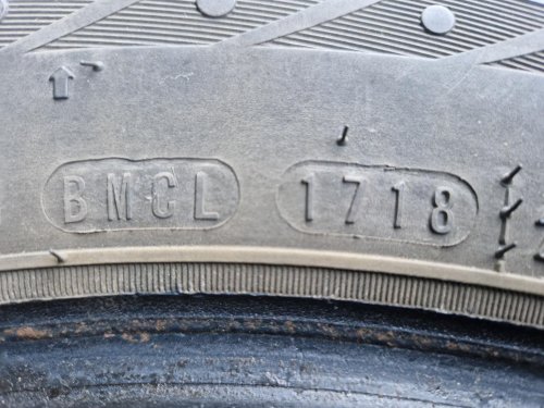 2 KS ZIMNÍ PNEUMATIKA NEXEN WINGUARD SNOW WH2 - 195/65 R15 91T - 21065