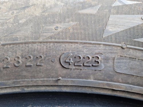 2 KS ZIMNÍ PNEUMATIKA NOKIAN TYRES SNOWPROOF 2 - 195/65 R15 91T - 20739