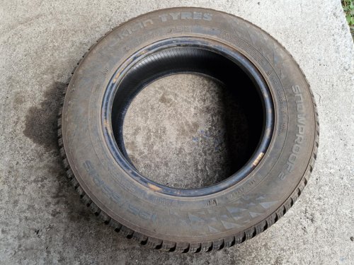 2 KS ZIMNÍ PNEUMATIKA NOKIAN TYRES SNOWPROOF 2 - 195/65 R15 91T - 20739