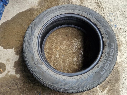 2 KS ZIMNÍ PNEUMATIKA NOKIAN WR D3 - 185/60 R15 88T - 20585