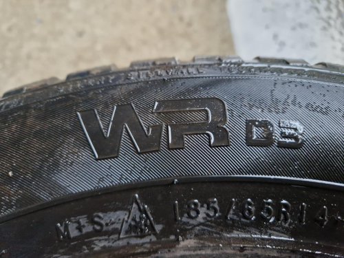 2 KS ZIMNÍ PNEUMATIKA NOKIAN WR D3 - 185/65 R14 86T - 20305
