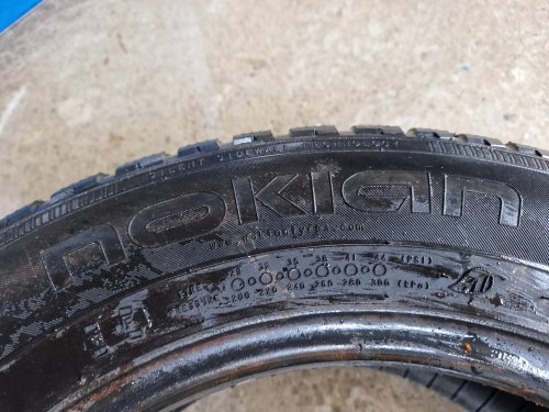 2 KS ZIMNÍ PNEUMATIKA NOKIAN WR D3 - 185/65 R14 86T - 20305