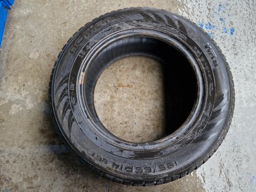 2 KS ZIMNÍ PNEUMATIKA NOKIAN WR D3 - 185/65 R14 86T - 20305