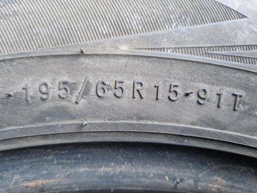 2 KS ZIMNÍ PNEUMATIKA NOKIAN WR D4 -195/65 R15 91T - 21158