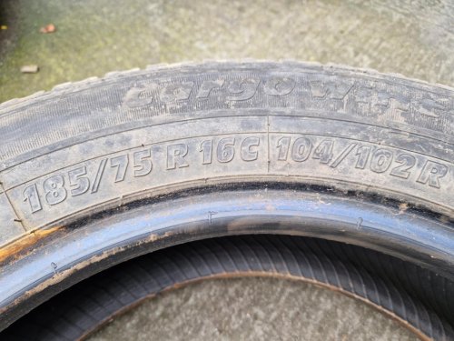 2 KS ZIMNÍ PNEUMATIKA RIKEN CARGO WINTER 185/75 R16C 104/102R - 20364
