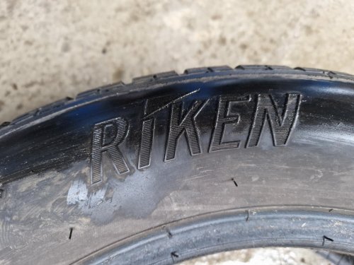 2 KS ZIMNÍ PNEUMATIKA RIKEN SNOWTIME B2 - 205/60 R16 92H - 20494