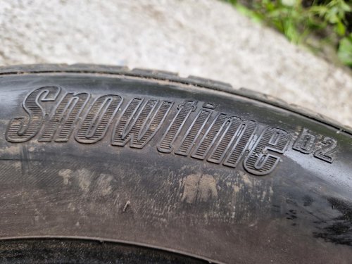 2 KS ZIMNÍ PNEUMATIKA RIKEN SNOWTIME B2 - 205/60 R16 92H - 20494