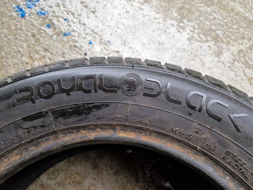 2 KS ZIMNÍ PNEUMATIKA ROYAL BLACK ROYALSNOW 185/65 R15 88H - 20390