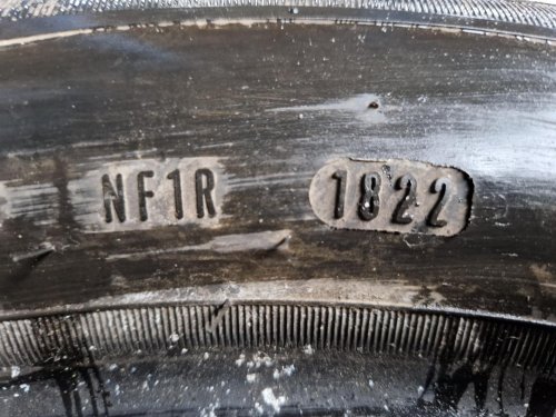 2 KS ZIMNÍ PNEUMATIKA SAVA ESKIMO HP2 - 215/55 R16 93H - 20409