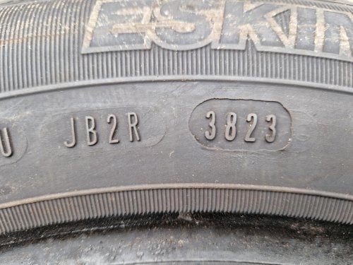 2 KS ZIMNÍ PNEUMATIKA SAVA ESKIMO S3+ 165/70 R14 81T - 20562