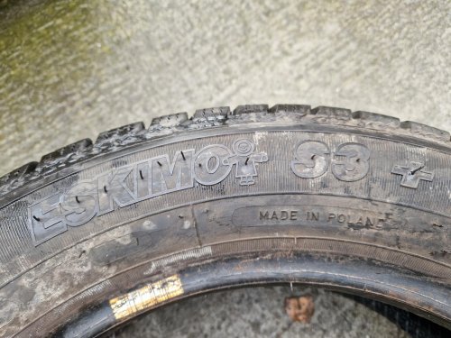 2 KS ZIMNÍ PNEUMATIKA SAVA ESKIMO S3+ 185/60 R15 88T  - 20574