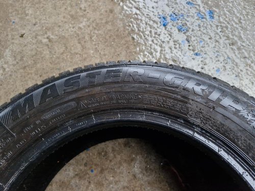 2 KS ZIMNÍ PNEUMATIKA SEMPERIT MASTER-GRIP 165/70 R14 81T - 20302