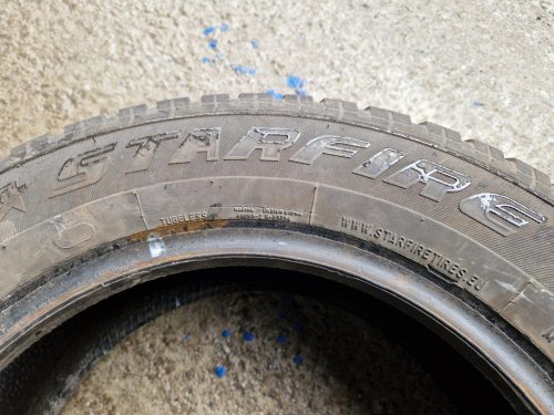 2 KS ZIMNÍ PNEUMATIKA STARFIRE W200 - 185/65 R14 86T - 20589