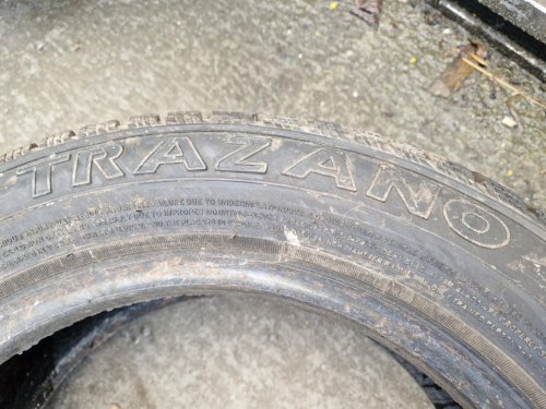 2 KS ZIMNÍ PNEUMATIKA TRAZANO SNOWMASTER SW608 - 175/65 R14 82H - 20597
