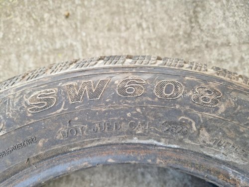2 KS ZIMNÍ PNEUMATIKA TRAZANO SNOWMASTER SW608 - 175/65 R14 82H - 20597