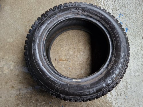 2 KS ZIMNÍ PNEUMATIKA VRANÍK EVEREST HPL4 185/60 R14 82T - 20308