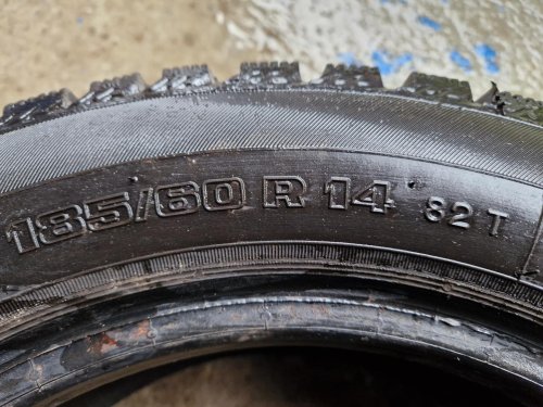 2 KS ZIMNÍ PNEUMATIKA VRANÍK EVEREST HPL4 185/60 R14 82T - 20308