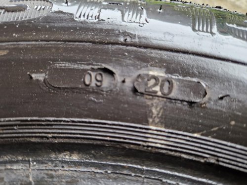 2 KS ZIMNÍ PNEUMATIKA VRANÍK WINTER 790 - 195/65 R15 91T - 20507