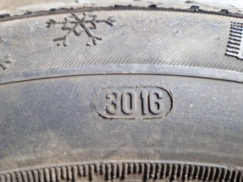 2 KS ZIMNÍ PNEUMATIKA VRANÍK WINTER MST - 155/70 R13 75Q - 20422